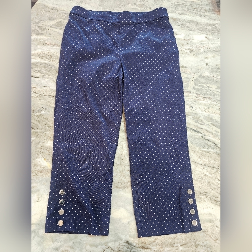Rafaella Navy Polka Dot Pull-On Capri Pants Women’s 12 Stretch Button Hem